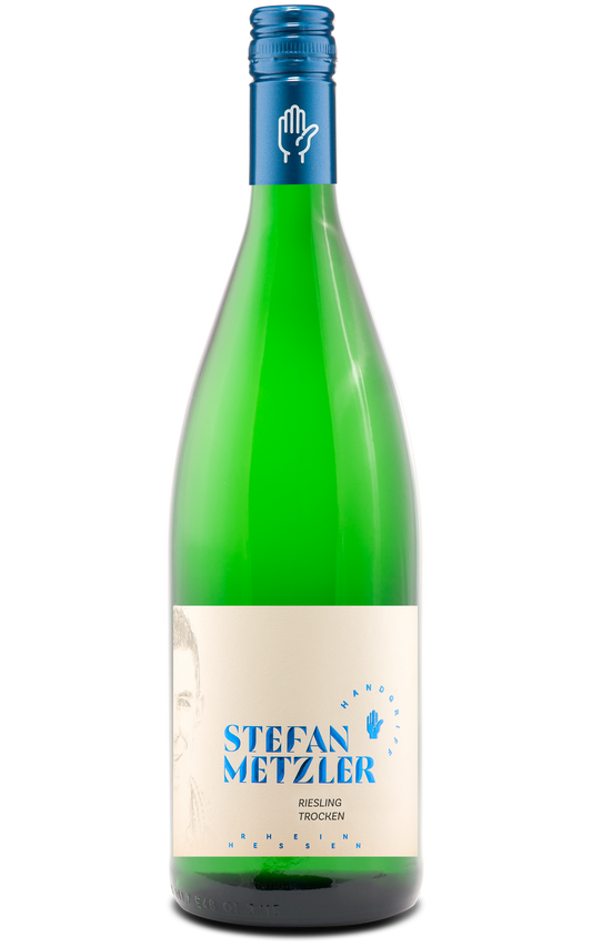 Flasche Riesling trocken 2025 vom Weingut Metzler, Rheinhessen